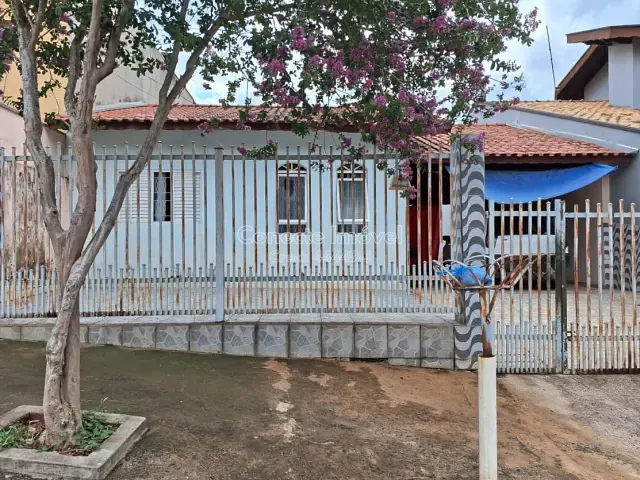 Casa com 250m² 1 quarto e 1 banheiro, à venda, no bairro Jardim Imperial em Jaguariúna
