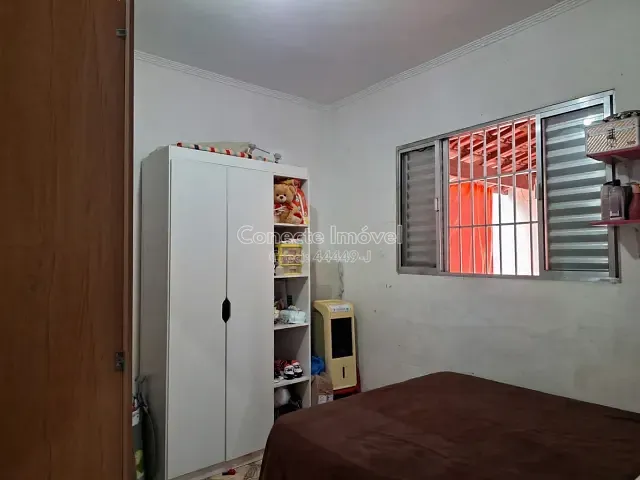 Casa com 250m² 1 quarto e 1 banheiro, à venda, no bairro Jardim Imperial em Jaguariúna