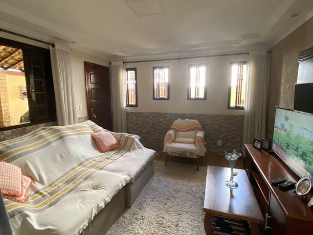 Casa com 110m² 2 quartos e 2 banheiros, à venda, no bairro Vila Valqueire em Rio de Janeiro