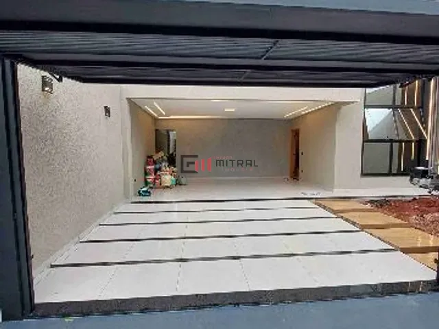 Casa 3 quartos e 2 banheiros, à venda, no bairro Conjunto Habitacional Alexandre Urbanas em Londrina