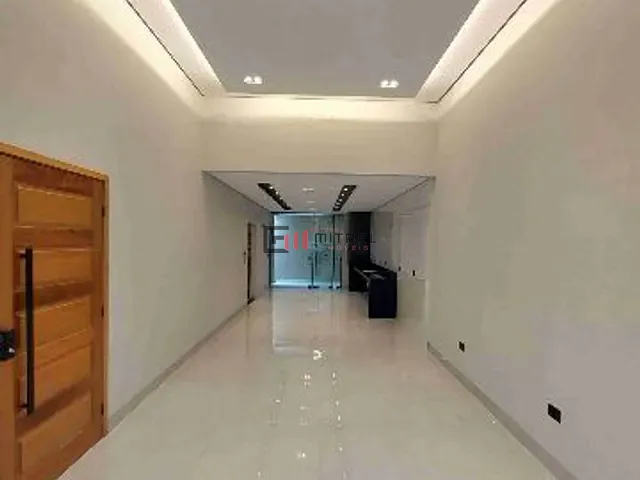 Casa 3 quartos e 2 banheiros, à venda, no bairro Conjunto Habitacional Alexandre Urbanas em Londrina