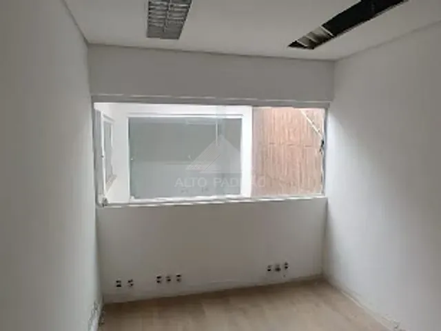 Casa com 200m² 12 quartos e 5 banheiros, à venda, no bairro Matriz em Mauá