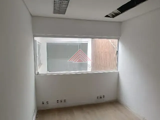 Casa com 200m² 12 quartos e 5 banheiros, à venda, no bairro Matriz em Mauá