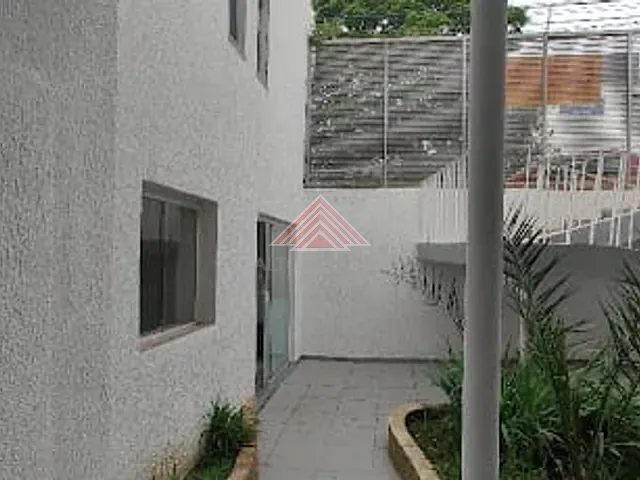 Casa com 200m² 12 quartos e 5 banheiros, à venda, no bairro Matriz em Mauá