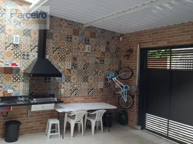 Casa com 120m² 2 quartos e 2 banheiros, à venda, no bairro Vila Carrão em São Paulo