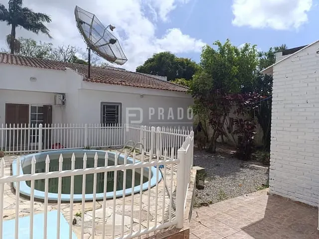 Casa com 400m² 3 quartos e 3 banheiros, à venda, no bairro Areal em Pelotas