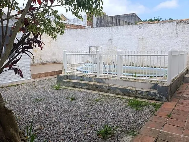 Casa com 400m² 3 quartos e 3 banheiros, à venda, no bairro Areal em Pelotas