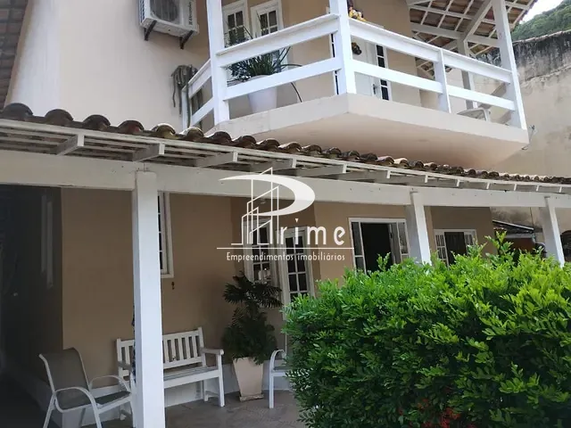 Casa com 350m² 4 quartos e 5 banheiros, à venda, no bairro Piratininga em Niterói