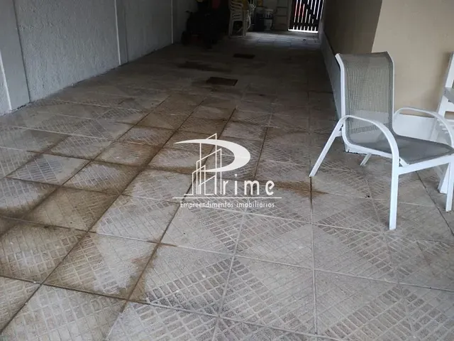 Casa com 350m² 4 quartos e 5 banheiros, à venda, no bairro Piratininga em Niterói