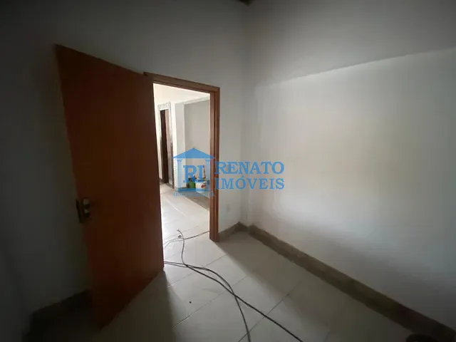 Casa 3 quartos e 2 banheiros, para alugar, no bairro Jacaroá em Maricá