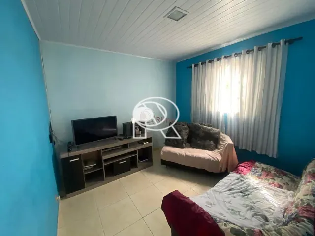 Casa 2 quartos e 2 banheiros, à venda, no bairro Boco B em Registro