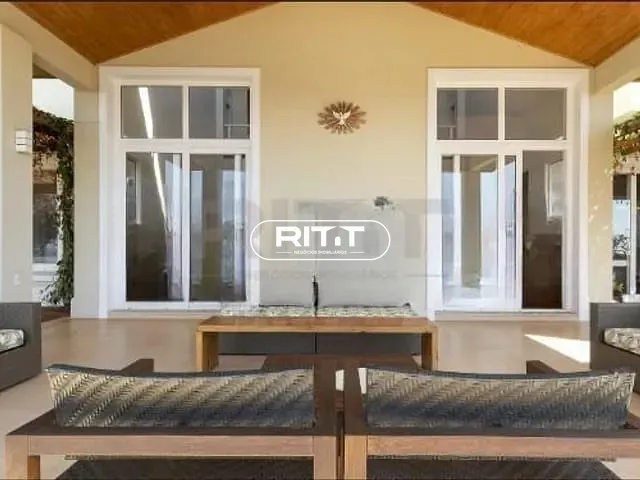 Casa com 3386m² 6 quartos e 8 banheiros, à venda, no bairro Portal de Santa Fé em Itupeva