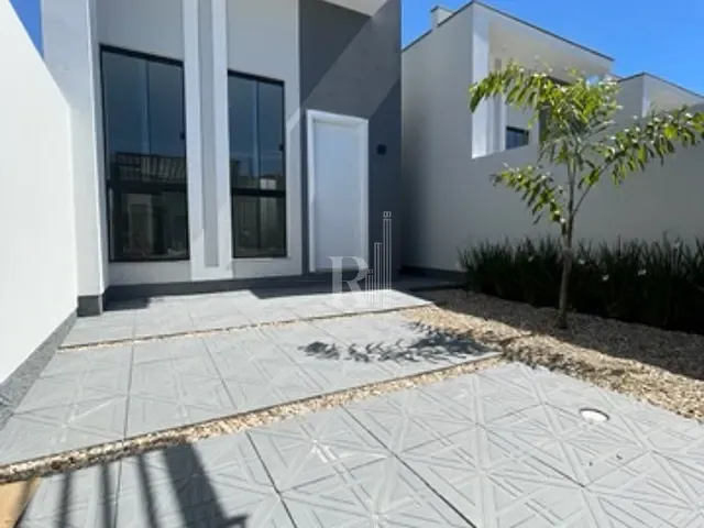 Casa 2 quartos e 2 banheiros, à venda, no bairro Areias em Tijucas