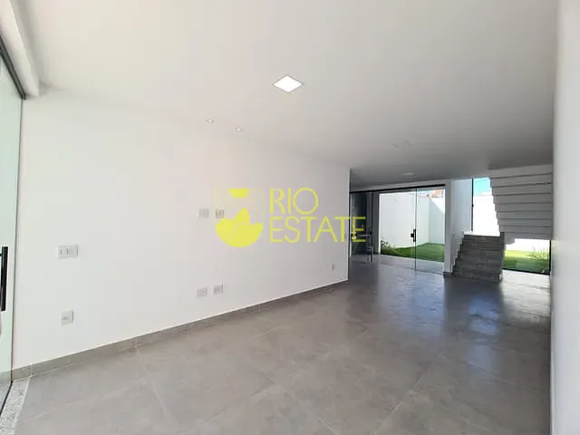 Casa com 160m² 3 quartos e 4 banheiros, à venda, no bairro Jardim Belvedere em Volta Redonda