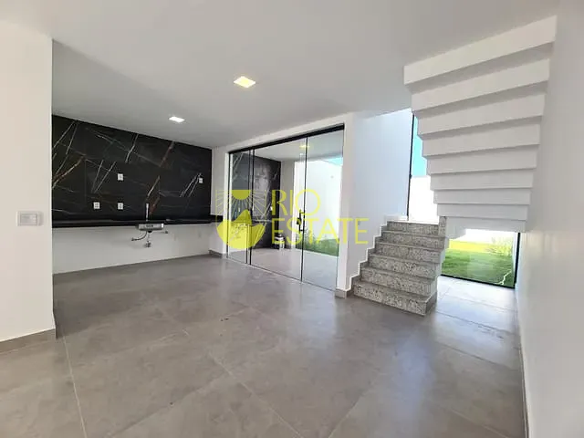 Casa com 160m² 3 quartos e 4 banheiros, à venda, no bairro Jardim Belvedere em Volta Redonda