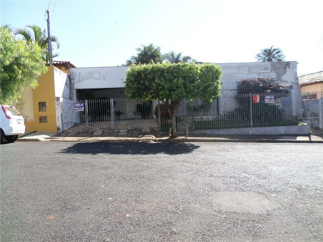 Foto do Casa - Casa à venda 4 Quartos, 1 Suite, 300M², Boa Vista, Uberaba - MG | ZUCATO IMOBILIARIA LTDA