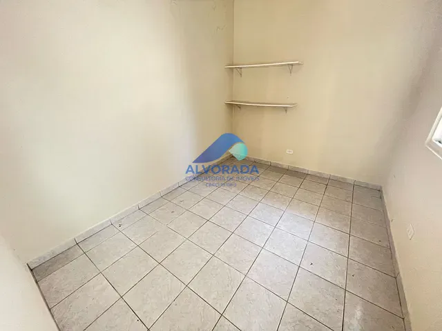 Casa com 250m² 3 quartos e 2 banheiros, à venda, no bairro Jardim das Indústrias em São José dos Campos