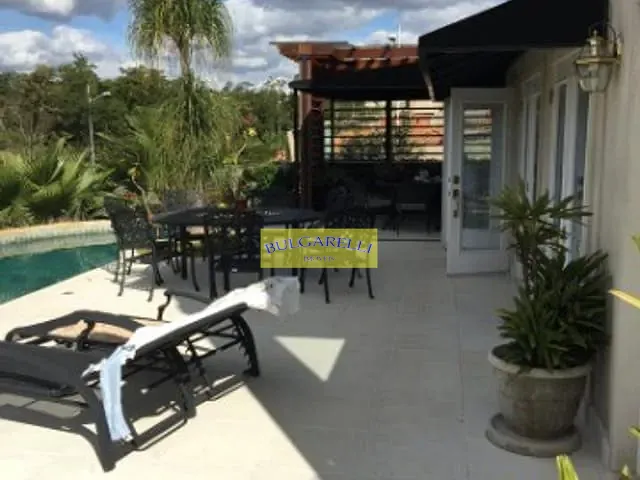 Casa com 1200m² 3 quartos e 7 banheiros, à venda, no bairro Cidade Santos Dumont em Jundiaí