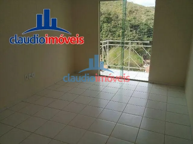 Casa 3 quartos e 2 banheiros, à venda, no bairro Ano Bom em Barra Mansa