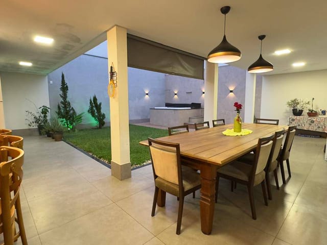 Casa à venda - Bairro Cariru - Ipatinga