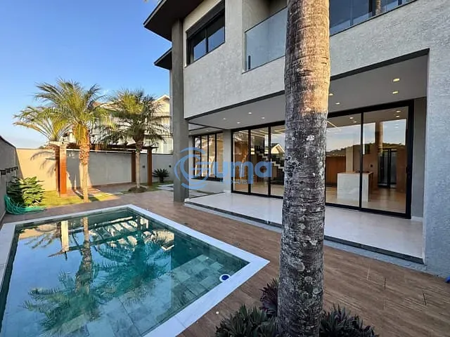 Casa com 300m² 3 quartos e 4 banheiros, à venda, no bairro Condomínio Residencial Euroville em Bragança Paulista