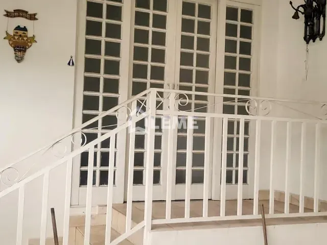 Casa com 300m² 2 quartos e 2 banheiros, à venda, no bairro Vila Carvalho em Mococa
