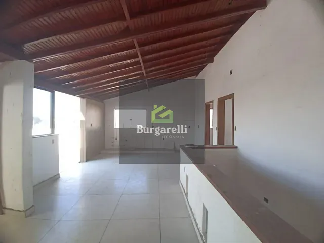 Casa 2 quartos e 1 banheiro, para alugar, no bairro Serra Azul em Lavras