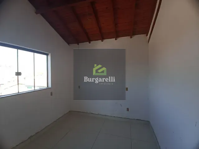 Casa 2 quartos e 1 banheiro, para alugar, no bairro Serra Azul em Lavras