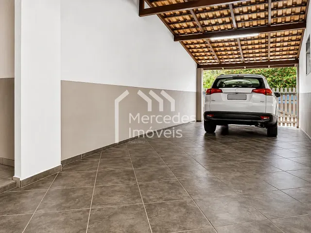 Casa com 123m² 4 quartos e 3 banheiros, à venda, no bairro Cabeçudas em Itajaí