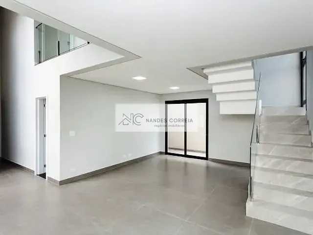 Casa 3 quartos e 5 banheiros, à venda, no bairro Pqo Tauá em Londrina