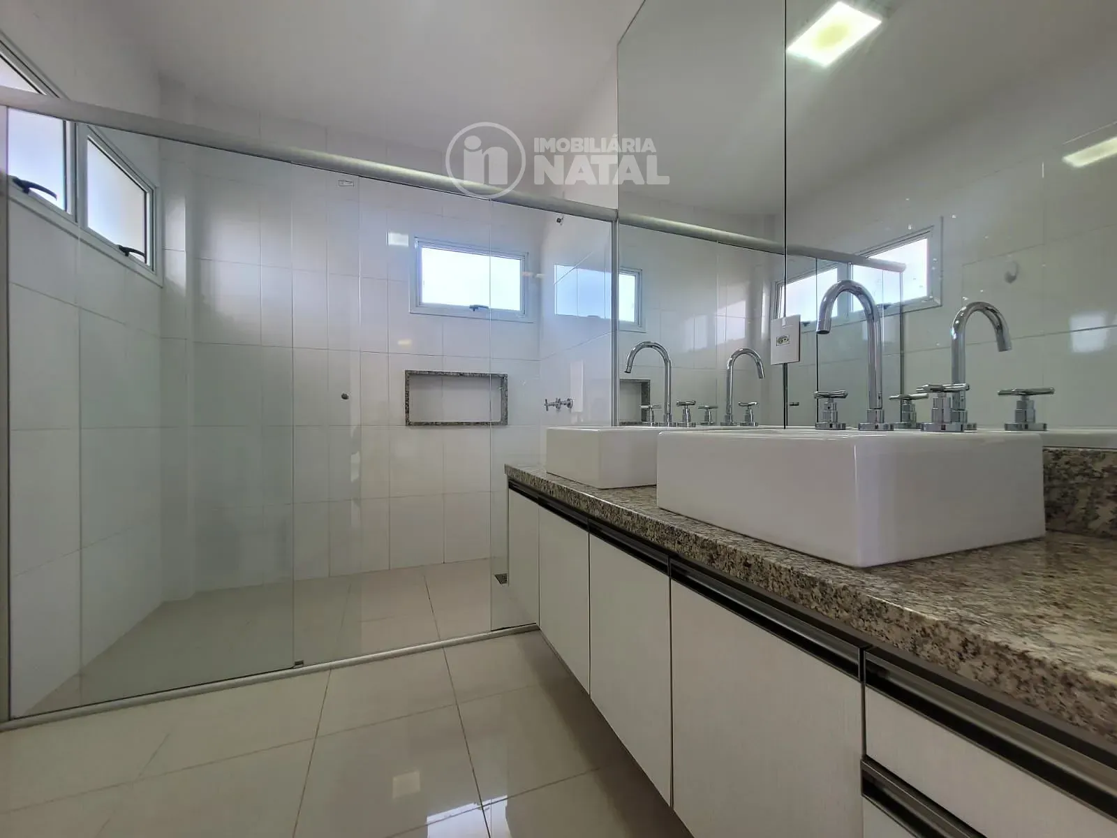 Casa, 4 quartos, 216 m² - Foto 19