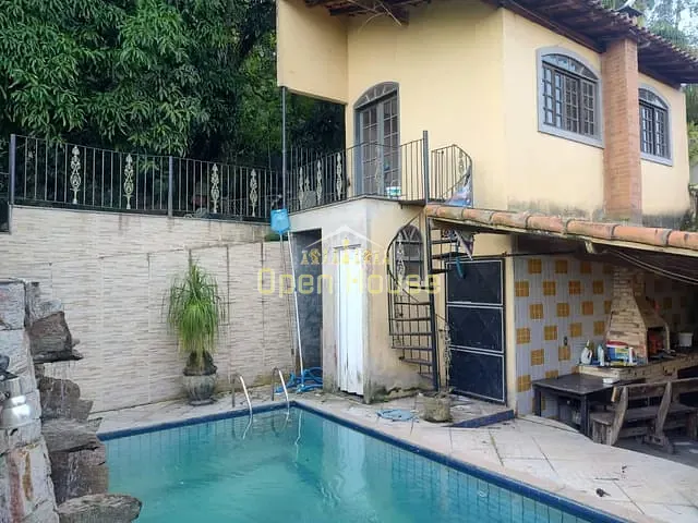 Casa 4 quartos e 5 banheiros, à venda, no bairro Jardim Belvedere em Volta Redonda