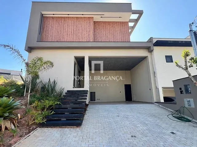 Casa com 300m² 3 quartos e 5 banheiros, à venda, no bairro Condomínio Residencial Euroville II em Bragança Paulista