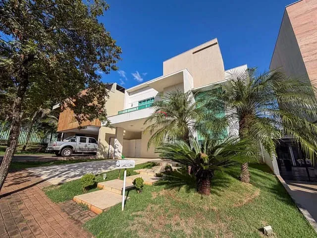 Casa com 300m² 4 quartos e 5 banheiros, à venda, no bairro Esperança em Londrina