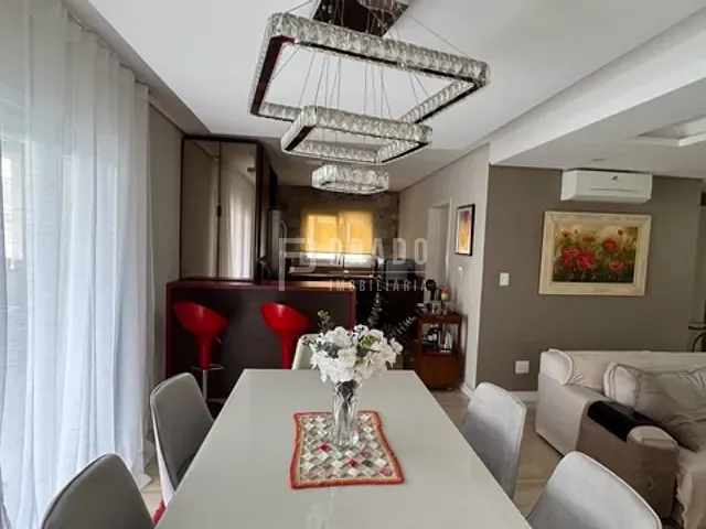 Casa com 360m² 3 quartos e 5 banheiros, à venda, no bairro São Gonçalo em Pelotas