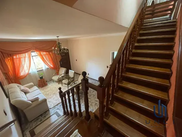 Casa 4 quartos e 3 banheiros, à venda, no bairro Vale do Sol em Pinheiral