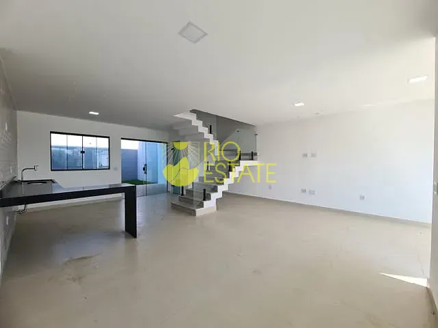 Casa com 160m² 3 quartos e 2 banheiros, à venda, no bairro Jardim Belvedere em Volta Redonda