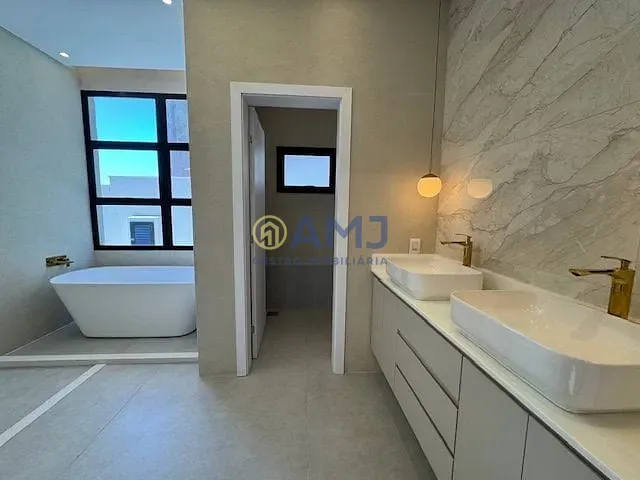 Casa, 4 quartos, 330 m² - Foto 17