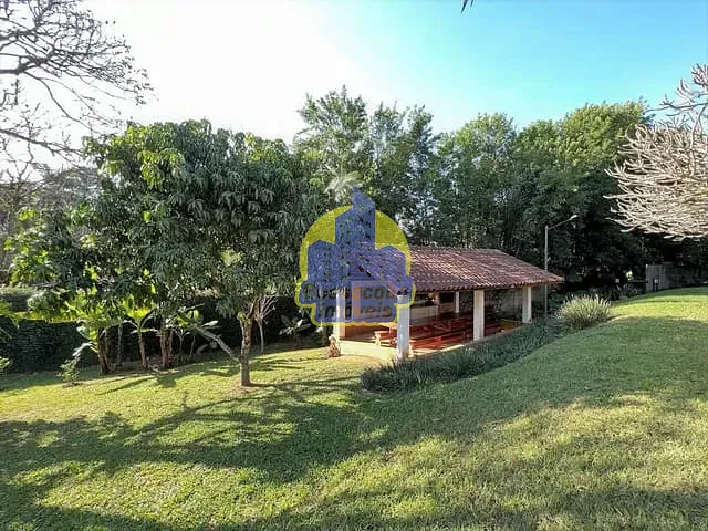 Casa com 3525m² 4 quartos e 3 banheiros, à venda, no bairro Granja Viana em Cotia