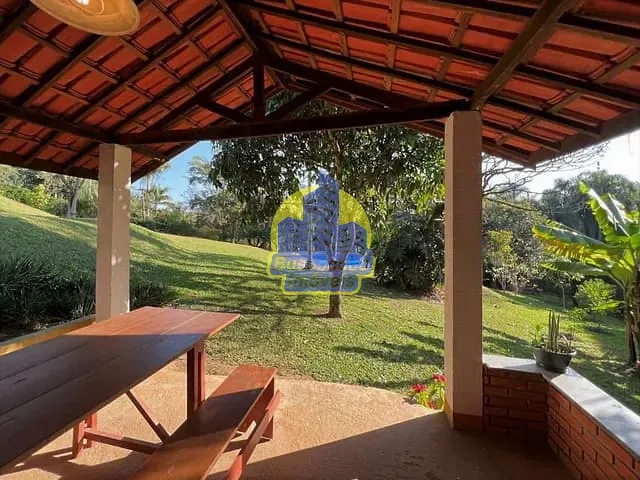 Casa com 3525m² 4 quartos e 3 banheiros, à venda, no bairro Granja Viana em Cotia