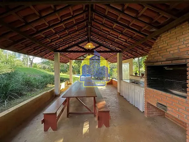 Casa com 3525m² 4 quartos e 3 banheiros, à venda, no bairro Granja Viana em Cotia
