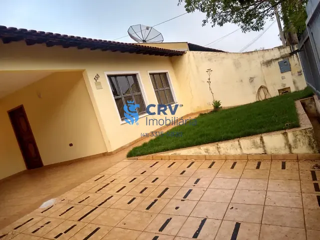 Casa com 293m² 3 quartos e 2 banheiros, à venda, no bairro Jardim Guararapes em Londrina