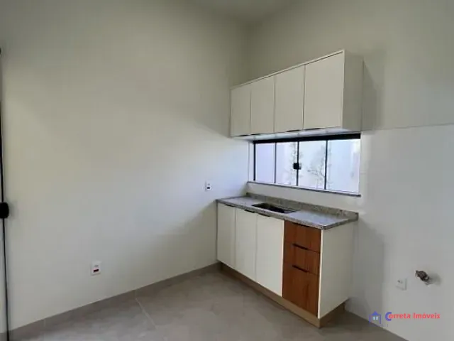 Casa com 120m² 2 quartos e 1 banheiro, à venda, no bairro Jardim Primavera em Três Lagoas