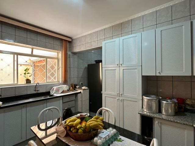 Casa com 150m² 3 quartos e 1 banheiro, à venda, no bairro Jardim Paz em Americana
