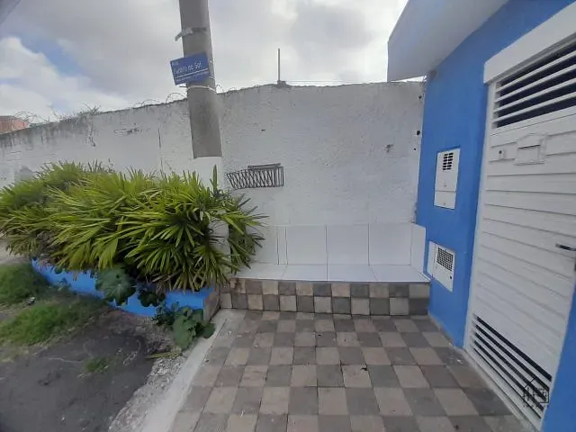 Sobrado com 300m² 3 quartos e 3 banheiros, à venda, no bairro Vila Regina em Embu das Artes