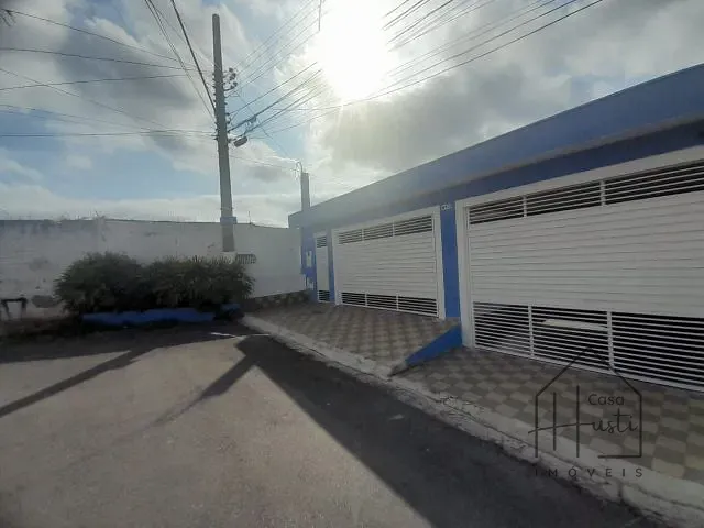 Sobrado com 300m² 3 quartos e 3 banheiros, à venda, no bairro Vila Regina em Embu das Artes