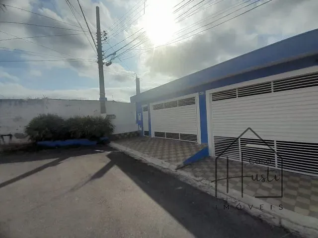 Sobrado com 300m² 3 quartos e 3 banheiros, à venda, no bairro Vila Regina em Embu das Artes