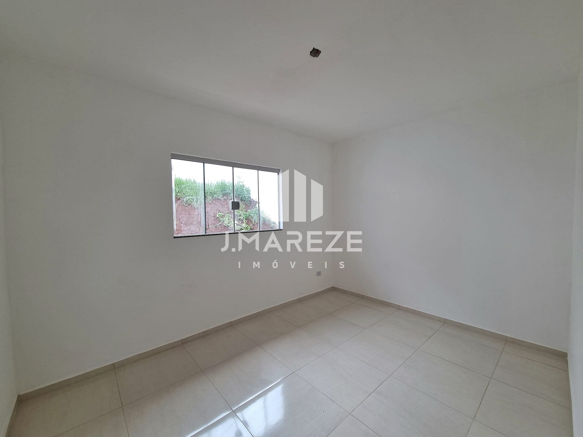 Casa à venda com 2 quartos, 53m² - Foto 5