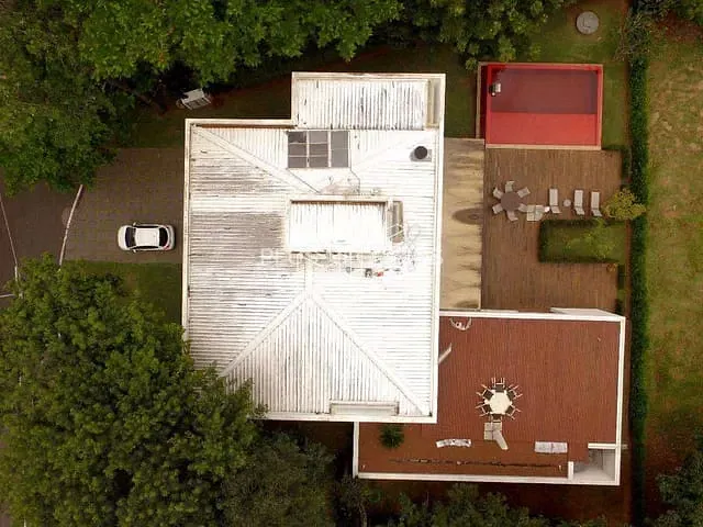 Casa com 1100m² 5 quartos e 6 banheiros, à venda, no bairro Barreirinho em Araçoiaba da Serra