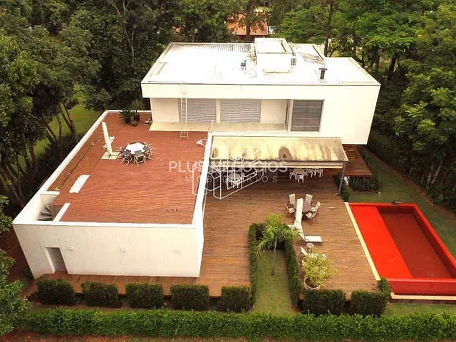 Casa com 1100m² 5 quartos e 6 banheiros, à venda, no bairro Barreirinho em Araçoiaba da Serra